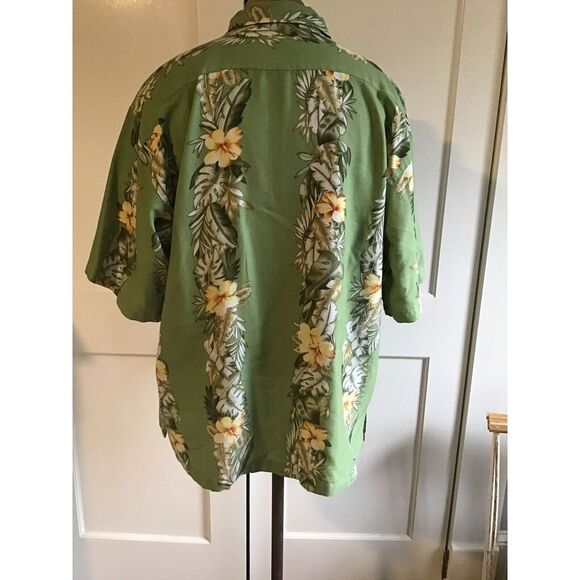 Maui Maui Mens XL Hawaiian Shirt‎ Floral Button Short  Sleeve - Picture 2 of 4